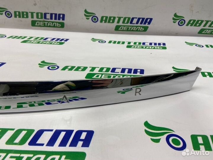 Молдинг крышки багажника задний Jaguar Xf 276DT