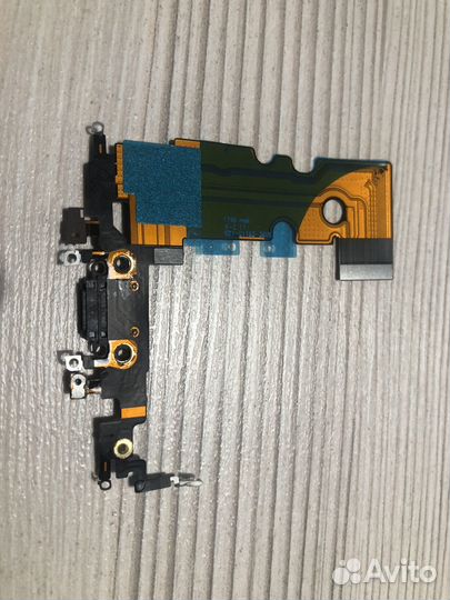 Шлейф с разъемом зарядки для iPhone 8 черный