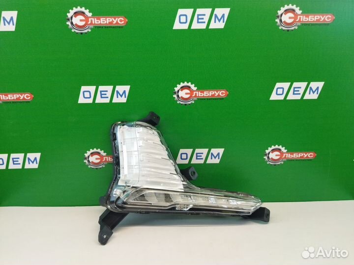 Ходовой огонь правый Hyundai Sonata 7 лф 2017