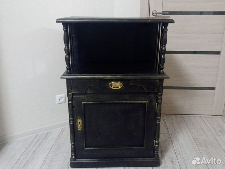 Тумба старинная. Редизайн. Доставка