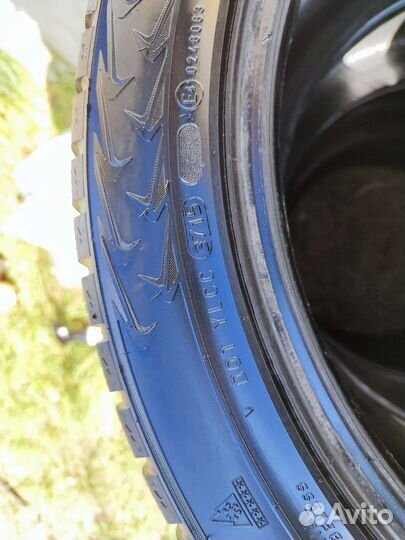 Nokian Tyres Hakkapeliitta 7 245/45 R18 100T