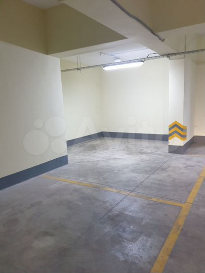 Машиноместо, 22 м²