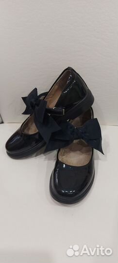 Туфли школьные 32 р