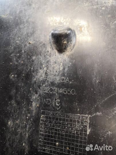 Локер задний правый Рено Меган 2