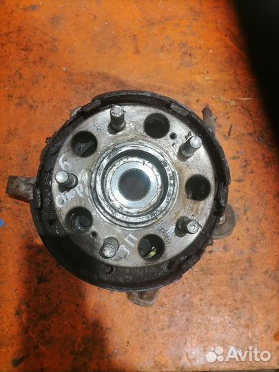 Кулак поворотный задний правый Kia Sportage 2