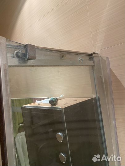 Душевой уголок с поддоном 100х100