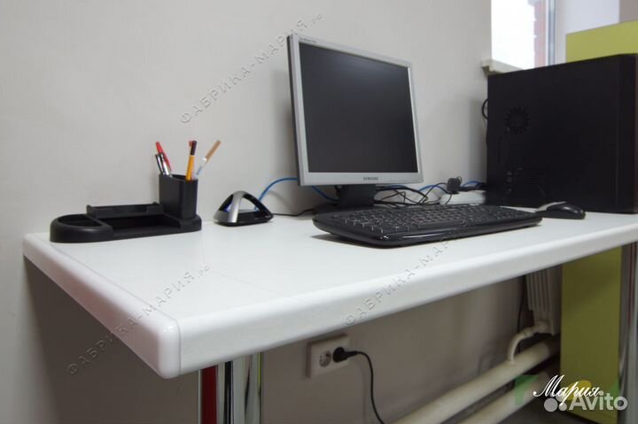 Столешница новая с каменной кромкой