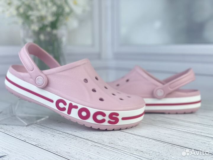 Шлепанцы Crocs