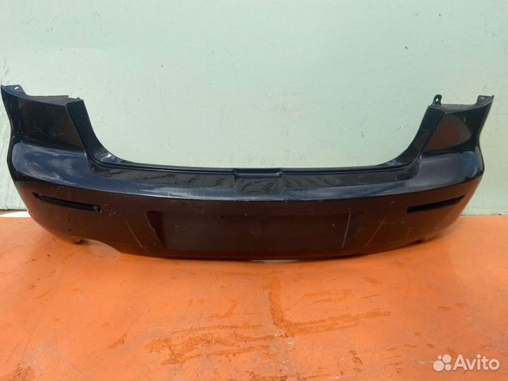 Бампер задний Mazda 3 2006