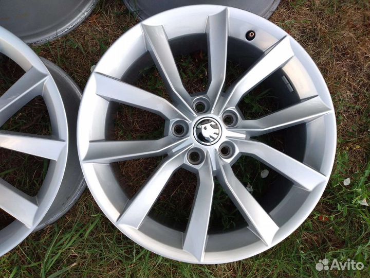 Диски R17 Skoda superb