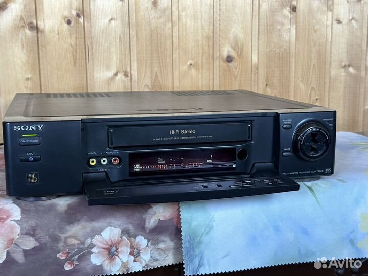 Видеомагнитофон Sony SLV-736EE