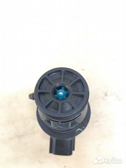 Насос омывателя Toyota Camry AVV50 2AR-FXE 2013