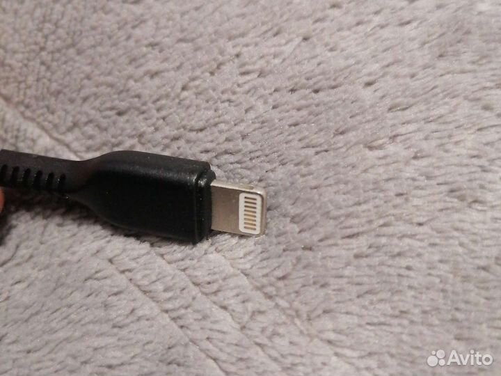 iPhone кабель
