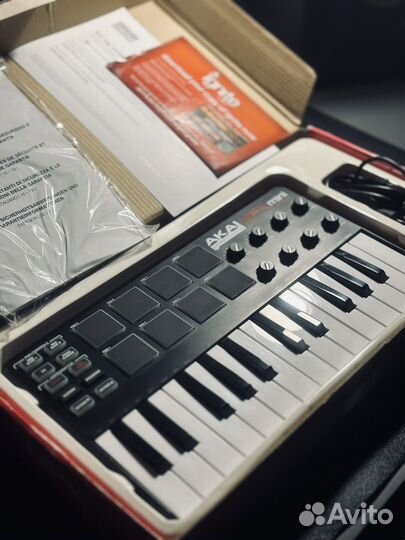 Akai MPK Mini