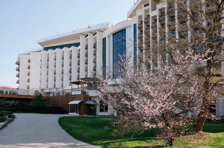 Гостиница, 25000 м²