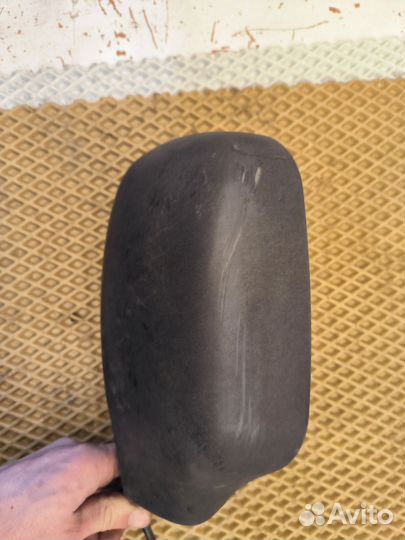 Правое зеркало Chevrolet Niva на зап.части