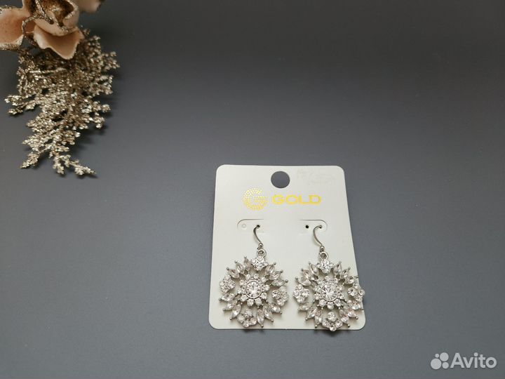 Серьги, браслет, колье, бижутерия