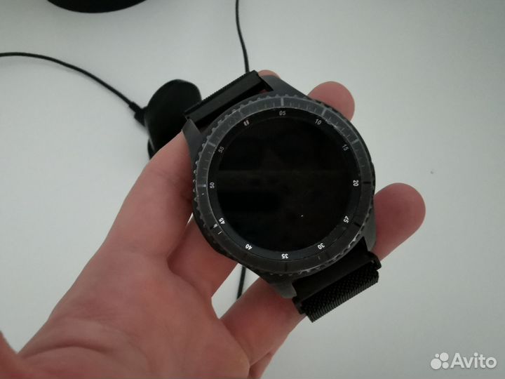 Samsung Gear s3 frontier часы умные