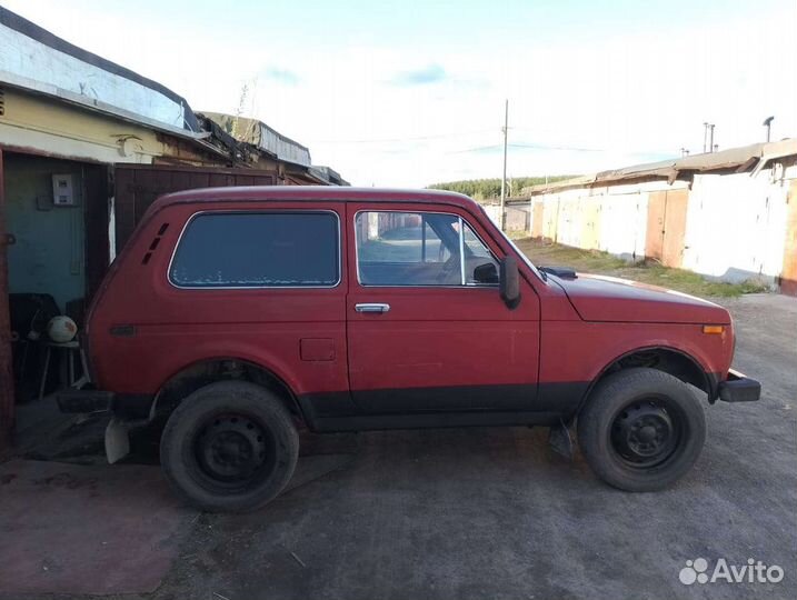 LADA 4x4 (Нива) 1.7 МТ, 1994, 256 000 км