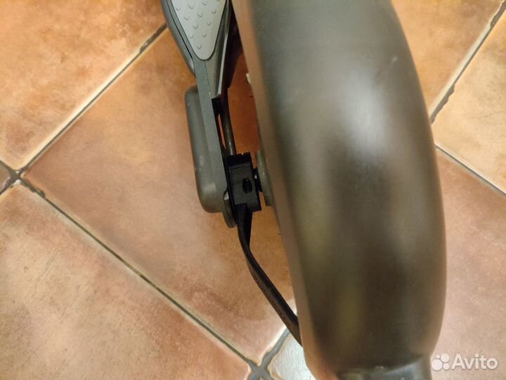 Ninebot Max G30 поддержка крыла Найнбот Макс