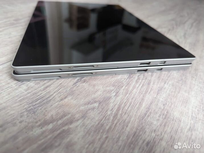 Microsoft Surface Pro 4 i5 8gb 256gb