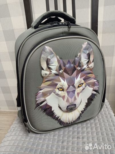 Рюкзак школьный