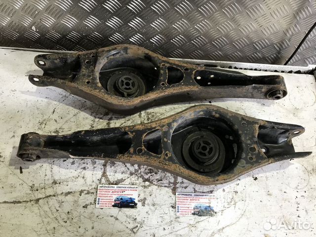 Рычаг задний нижний Фольксваген Гольф 5 Golf 5