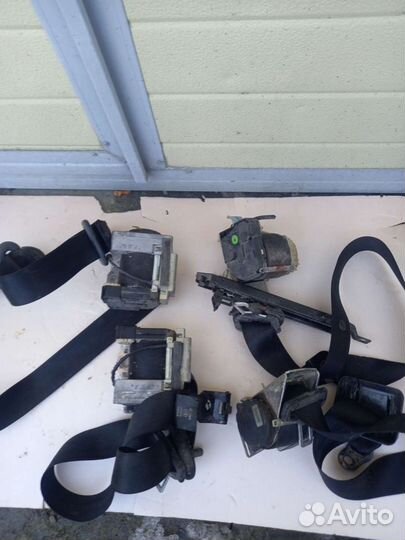 Шкода октавиа тур задние ремни безопасности