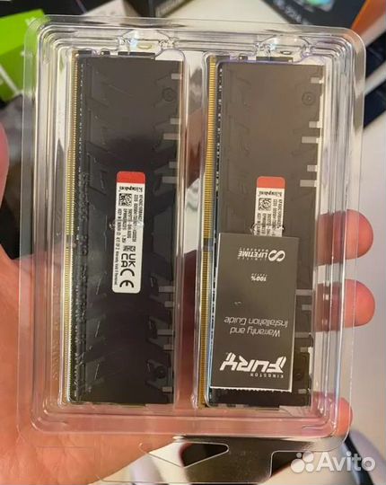 Kingston fury Renegade RGB 8GB+8GB 16GB