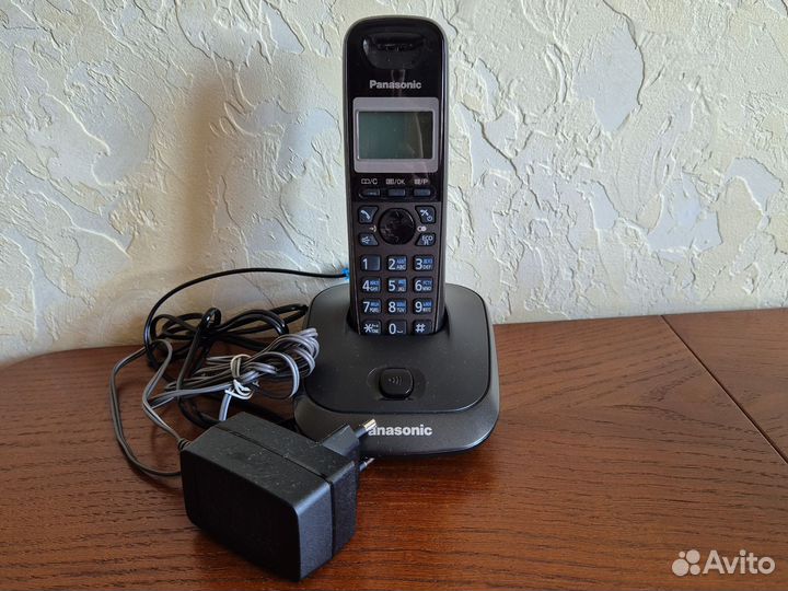 Телефон Panasonic