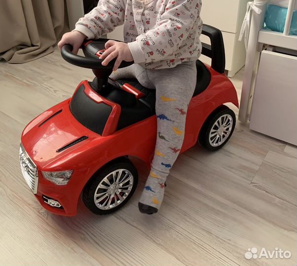 Машинка-каталка