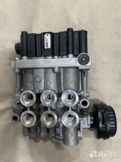 Клапан управления подъёмной осью wabco