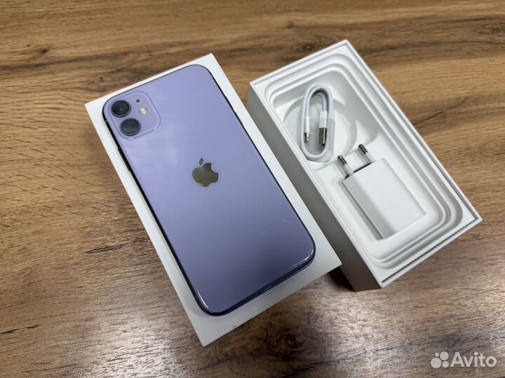 iPhone 11, 64 ГБ
