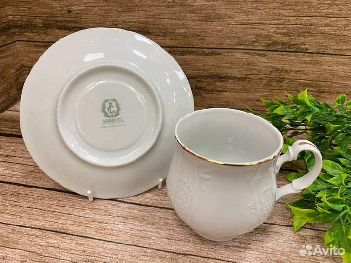 Чашка с блюдцем 