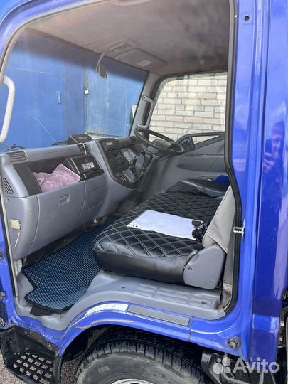 Mitsubishi Fuso Canter, 2002
