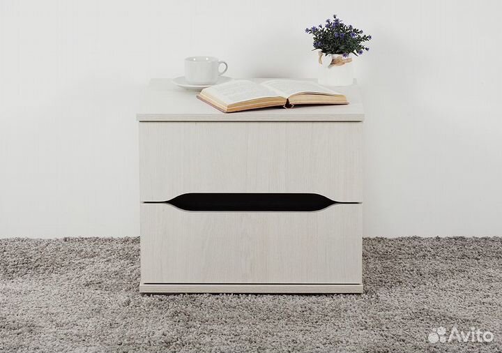 Тумба прикроватная