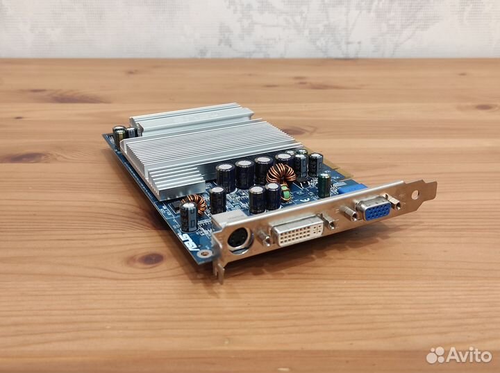 Видеокарта Asus EN6600 Silencer GeForce 256 Мб PCI