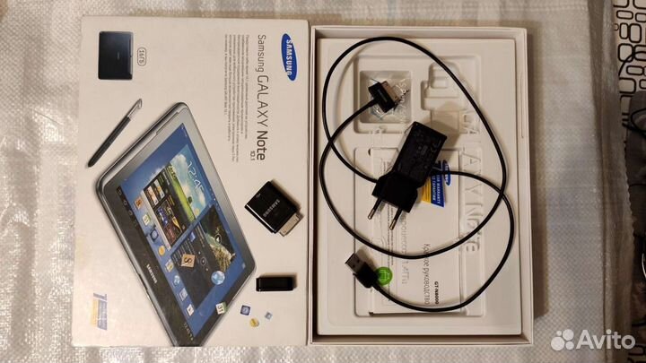 Samsung GT-N8000, GT-P7500, SM-T310