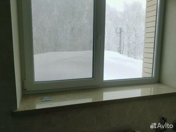 Подоконник из искусственного камня