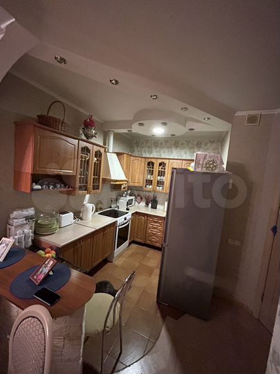 2-к. квартира, 53 м², 2/3 эт.