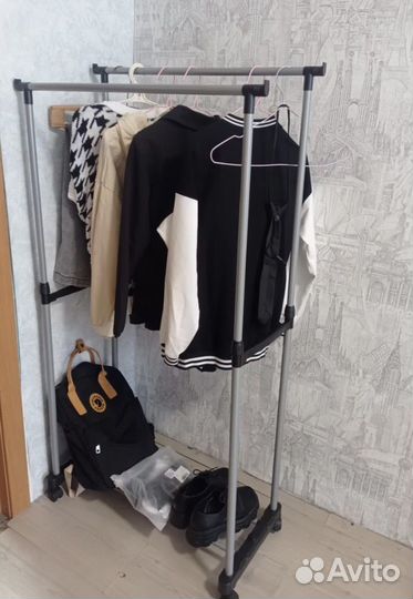 Вешалка напольная новая