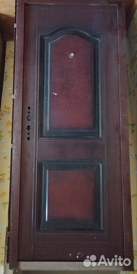 Дверь входная металлическая