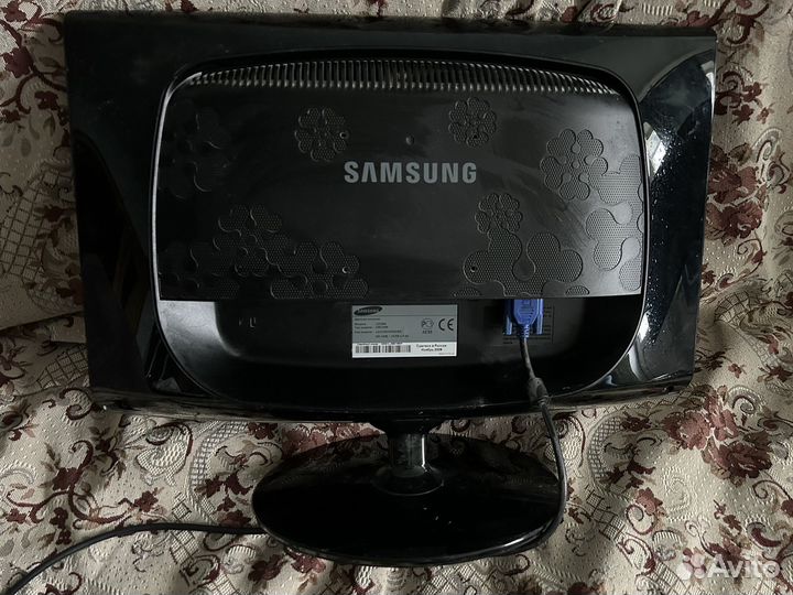 Монитор samsung 2233 Sn