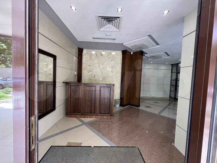 Офис, 215 м²