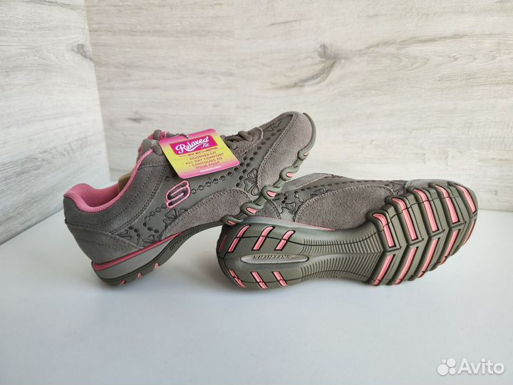 Кроссовки замша женские/детские Skechers новые, 35