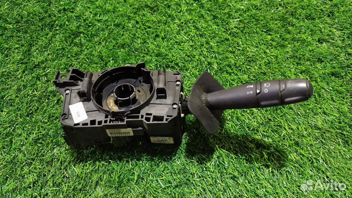 Переключатель подрулевой Renault Logan