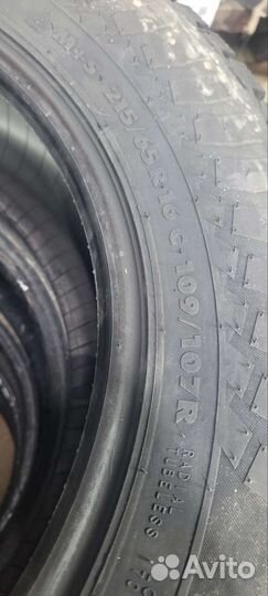 Nokian Tyres Nordman C 215/65 R16