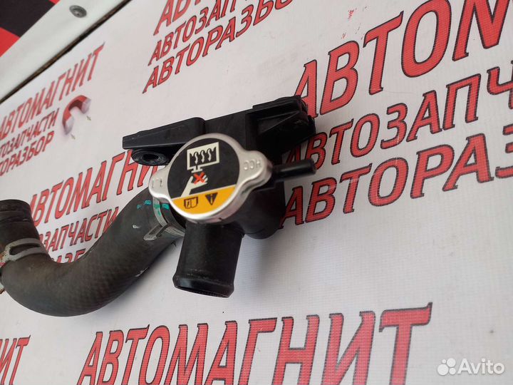 Горловина радиатора Киа Сид 3 CD 18-н.в