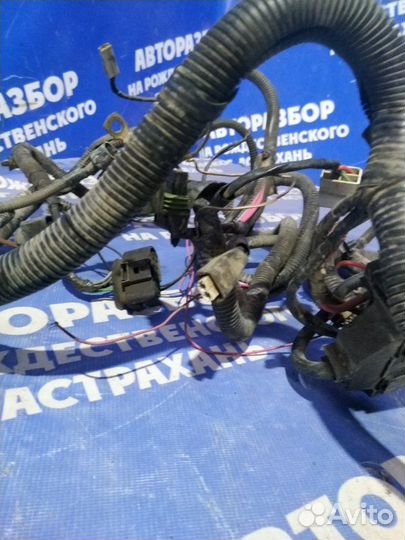 Проводка подкапотная Ваз Лада Приора седан 21126