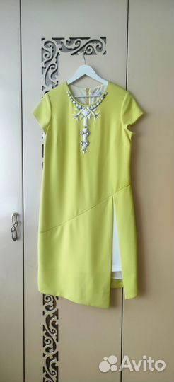 Платье женске нарядное праздничное р48